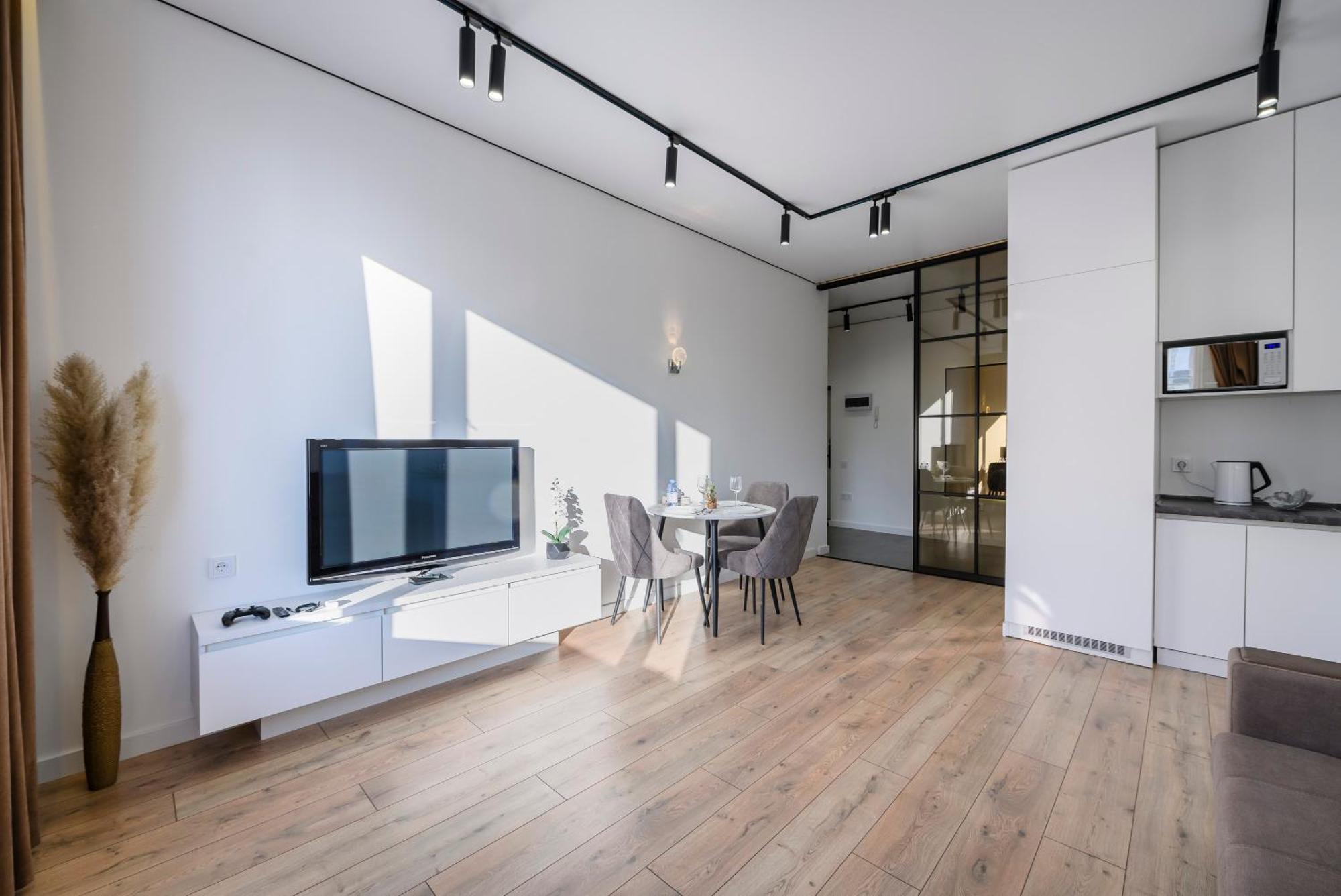 5 New Business-Class Apartments R-House Near Mega Almaty Bagian luar foto